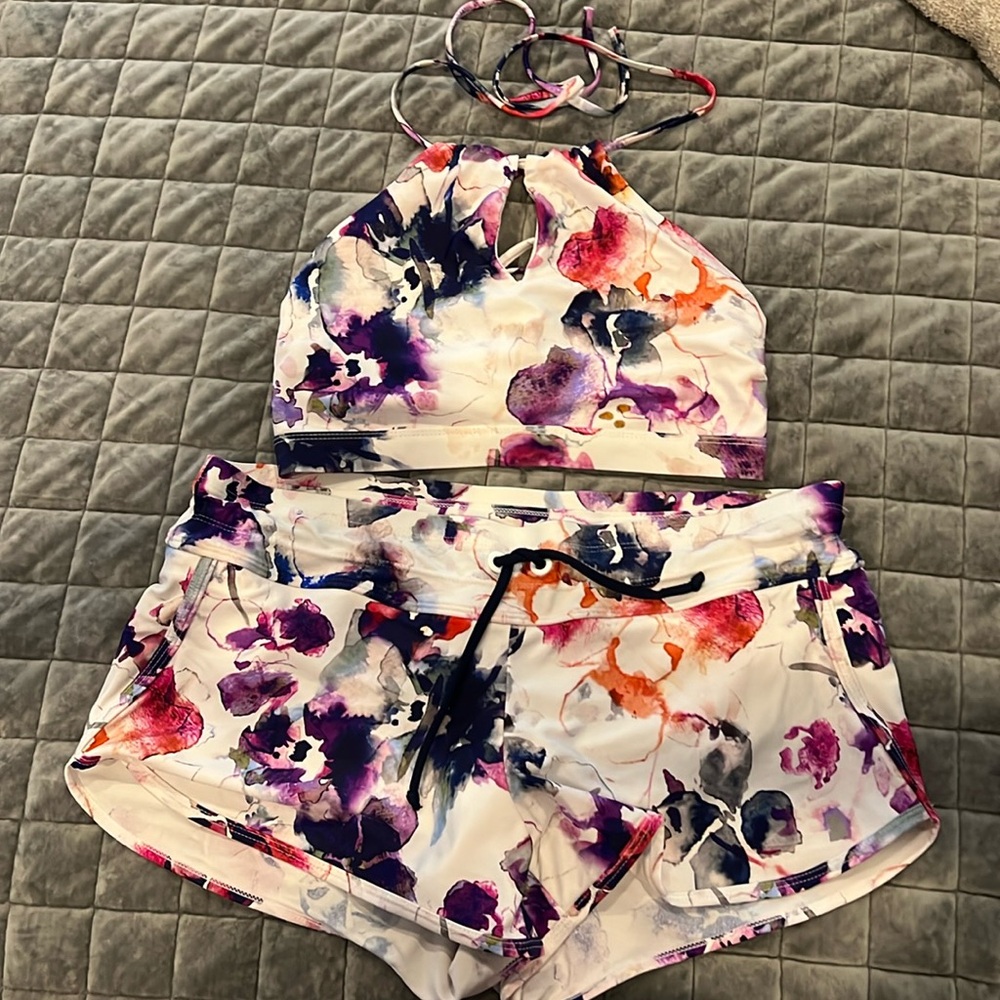 Athleta 2 piece bathing suit